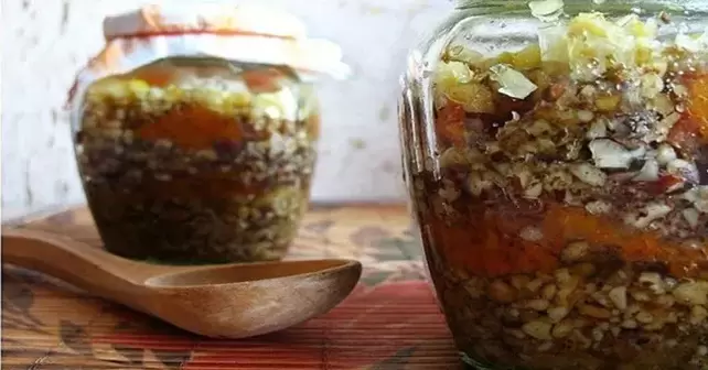 Nussmischung mit Honig für Potenz