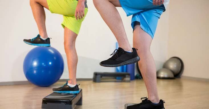 Treiben Sie Sport, um die Kraft auf natürliche Weise zu steigern